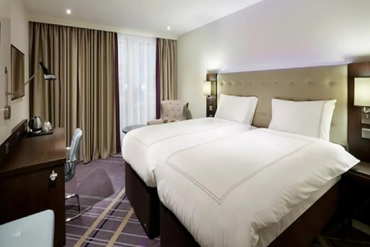 Premier Inn Muenchen City Schwabing Extérieur photo
