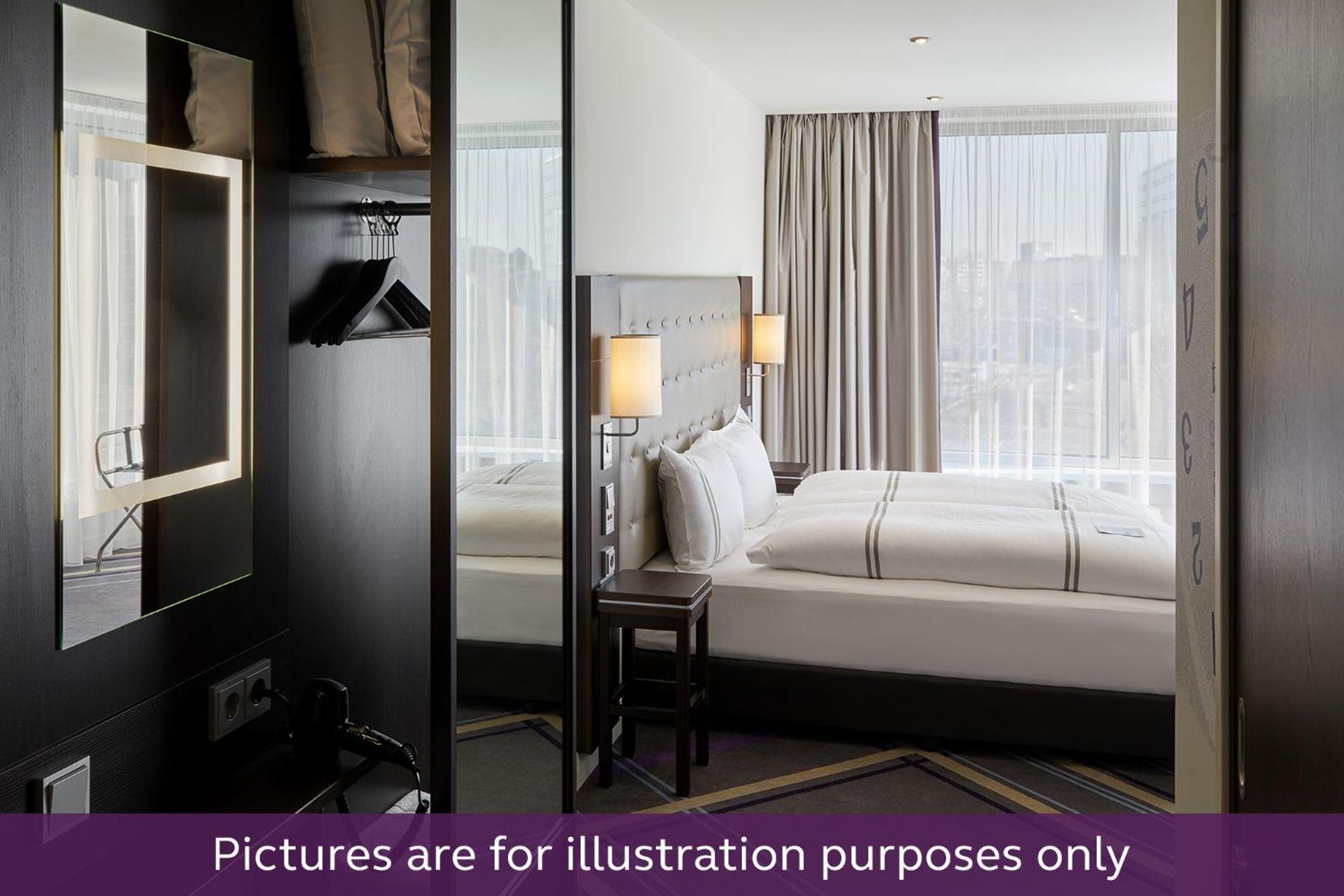 Premier Inn Muenchen City Schwabing Extérieur photo