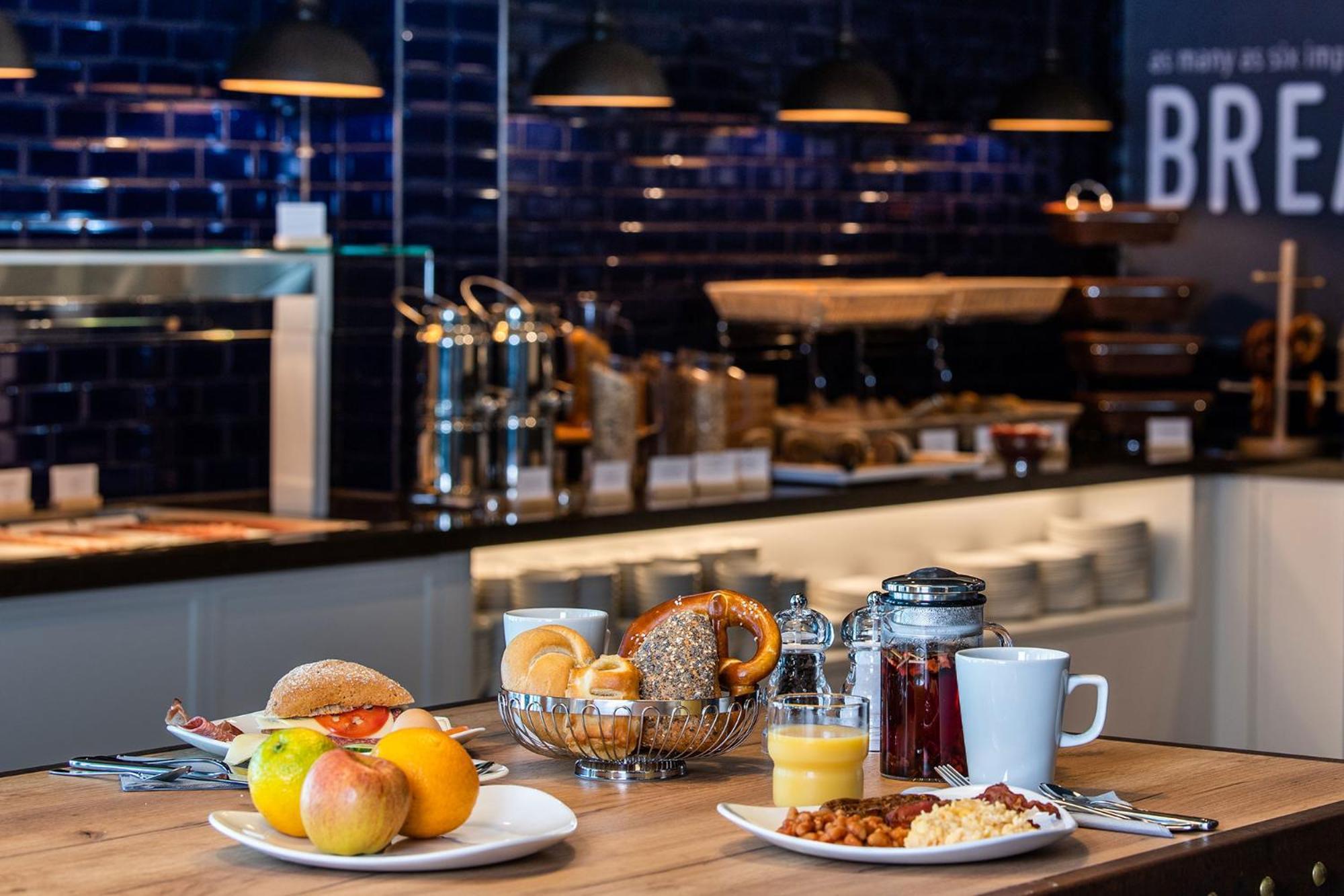 Premier Inn Muenchen City Schwabing Extérieur photo